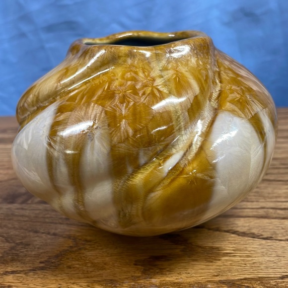 Bill Campbell art pottery vase